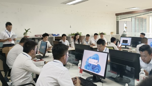 為推進BIM技術在市政、公路工程建設中的高效應用，選拔、儲備BIM關鍵技能崗位優(yōu)秀人才，加快高技能人才隊伍建設，在全司范圍內形成重視技能、尊重技能人才的良好氛圍，8月23日，由交科公司工會主辦的202